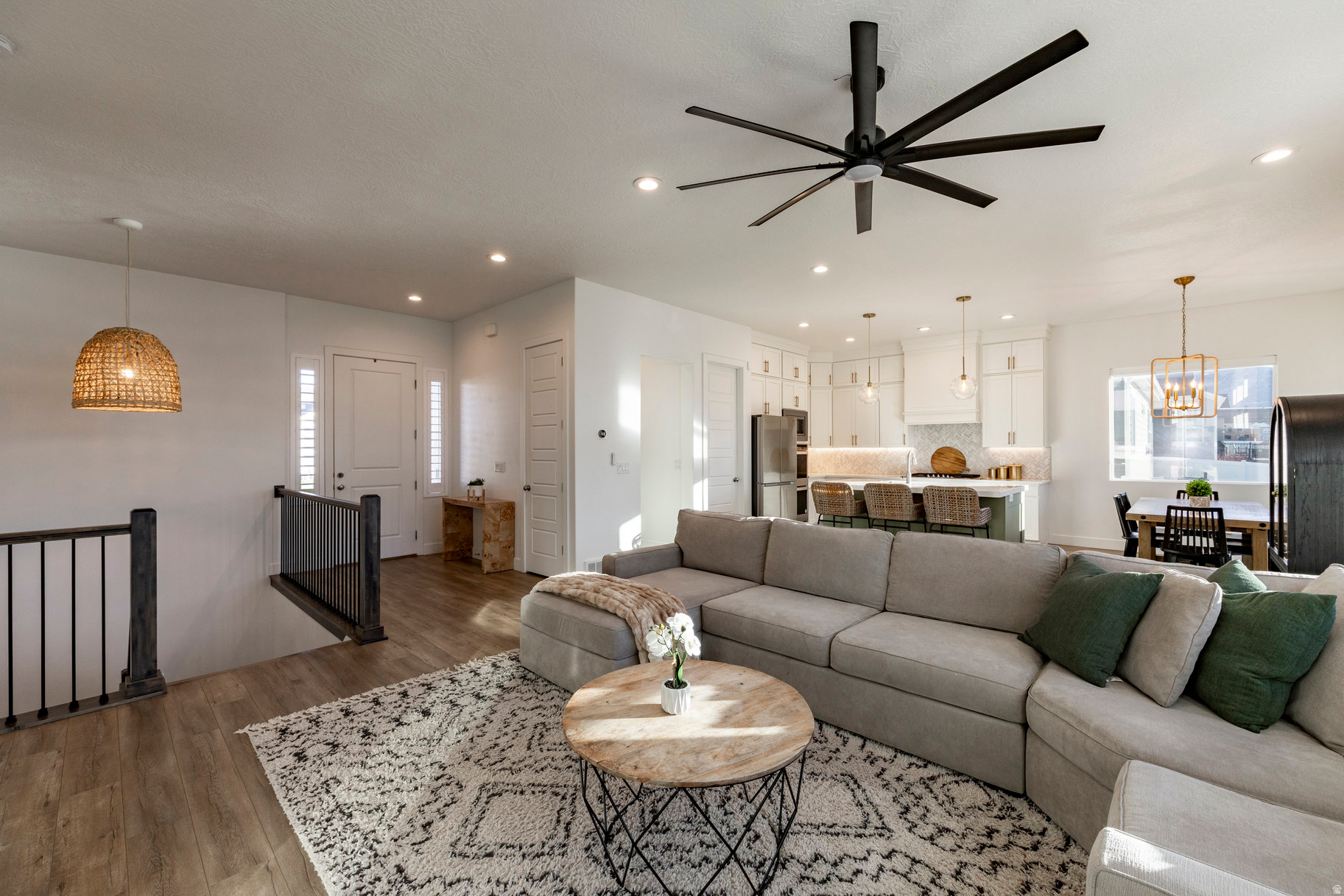 BROOKSIDE - Residential