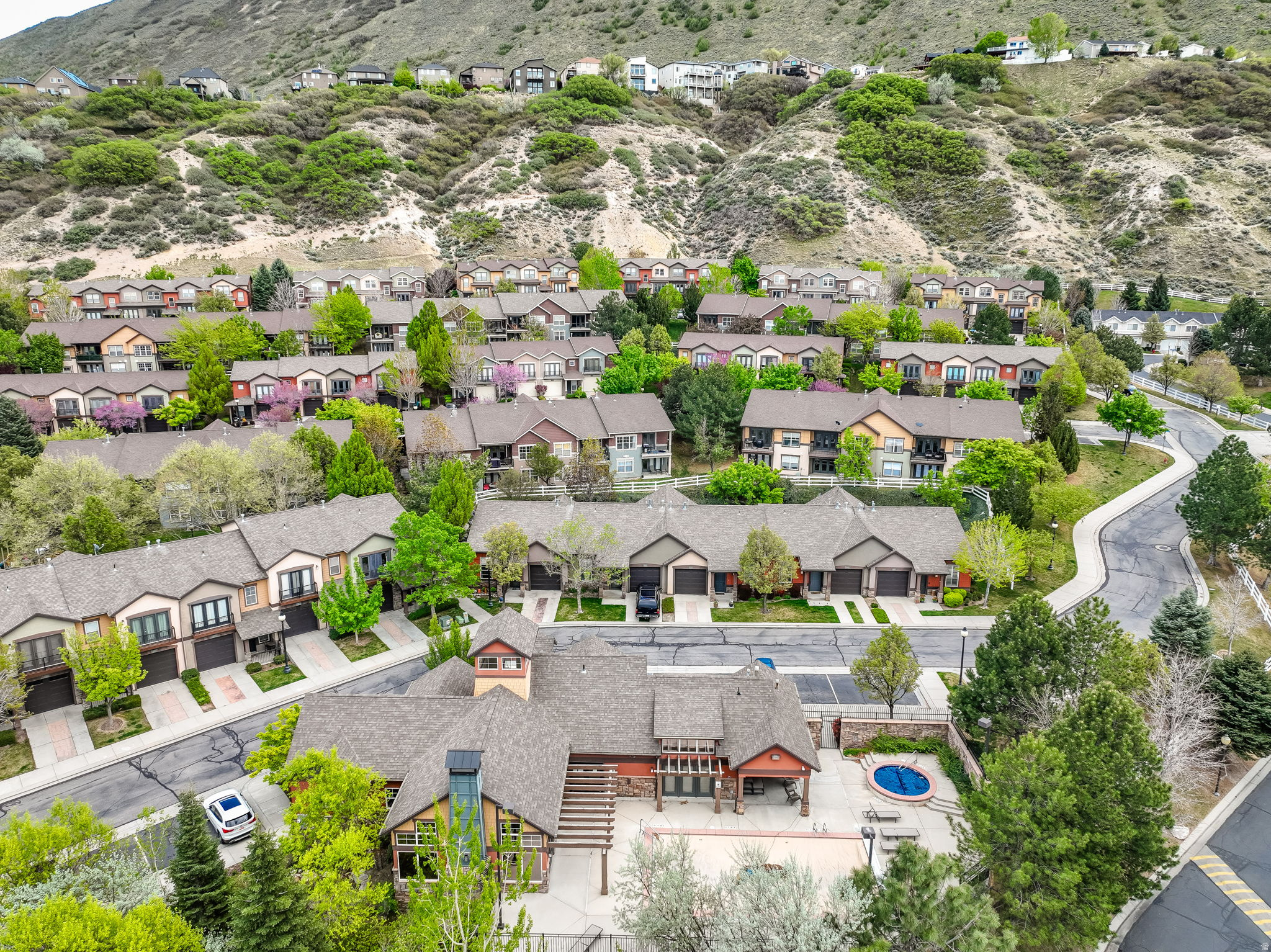 SOUTH MOUNTAIN - Residential