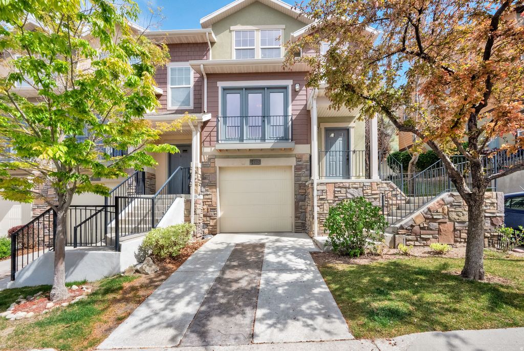 Photo of 14905 S OX CART LN, Draper, UT 84020 (MLS # 2149776)