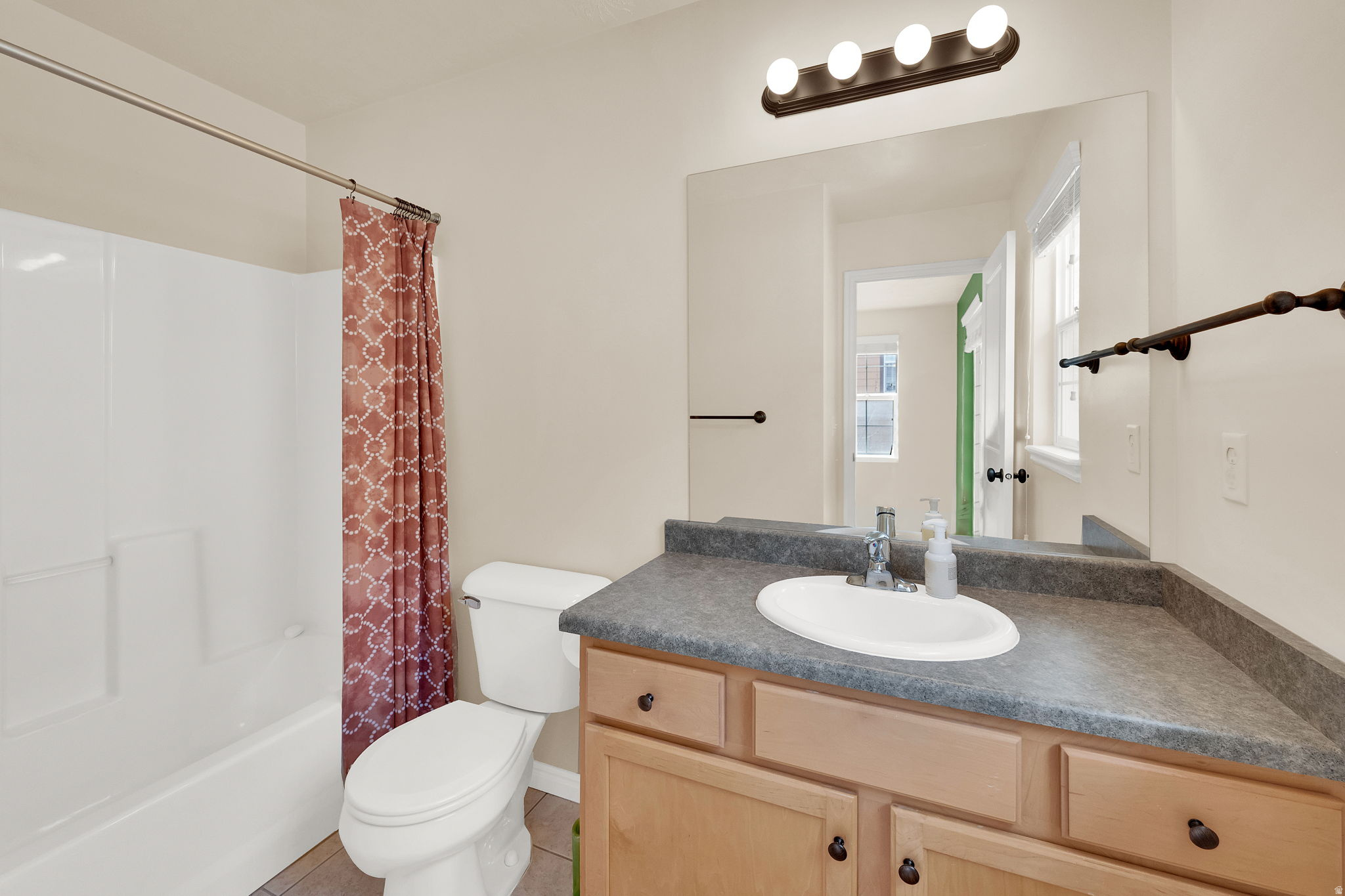 SOUTH MOUNTAIN - Residential