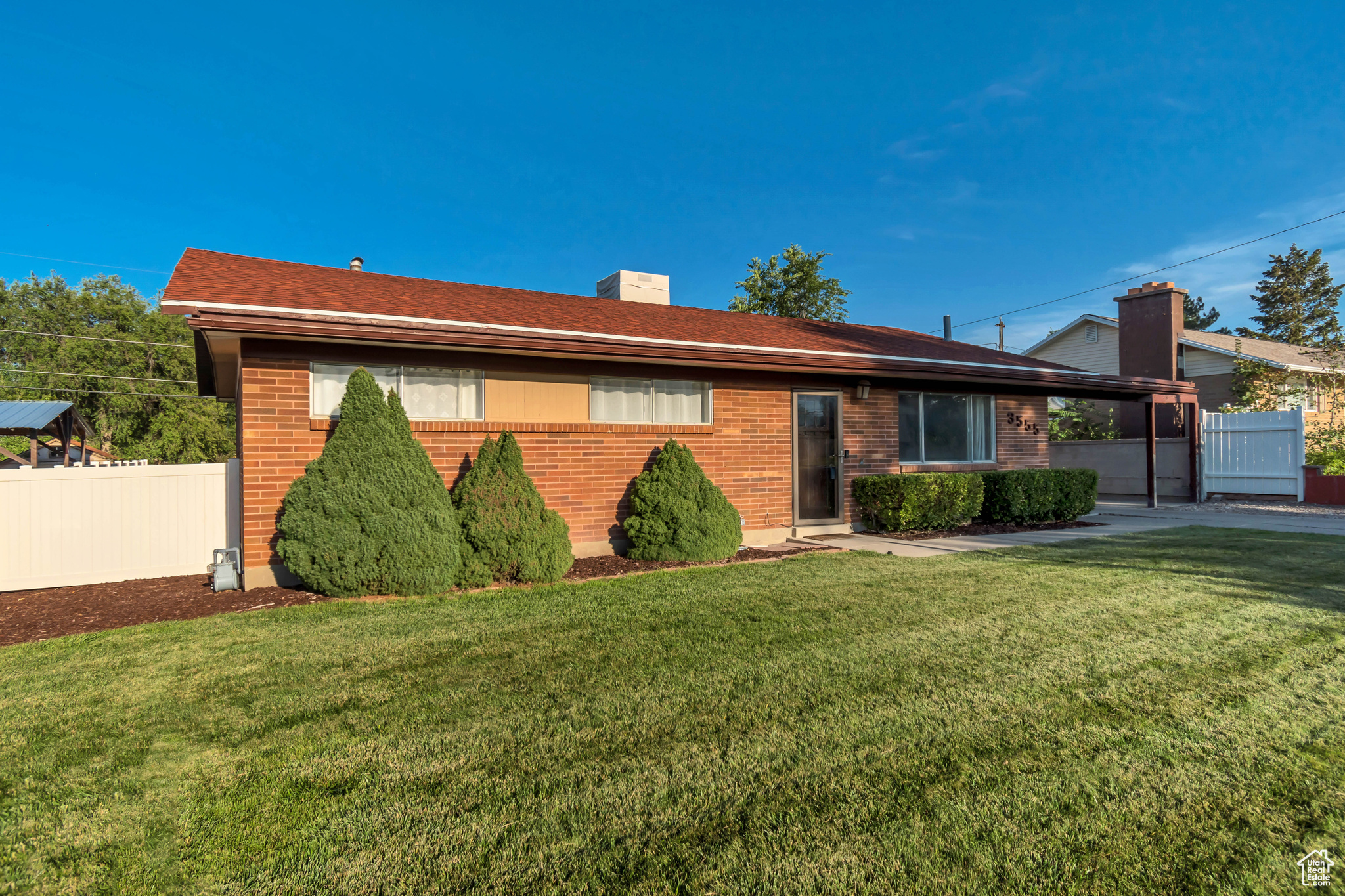 MEADOWS - Residential
