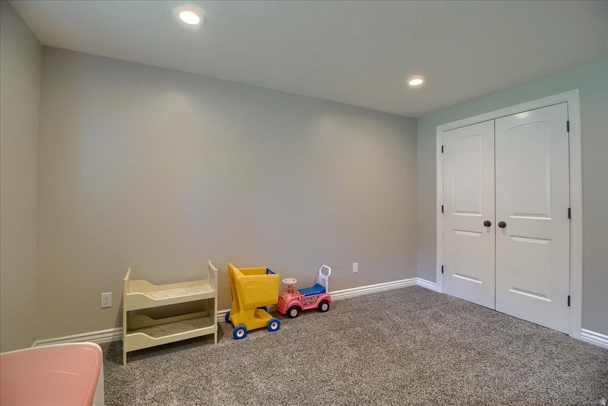 WHEATFIELD ESTATES - Residential