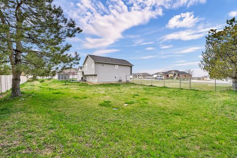 Tiny photo for 1718 N 2850 W, Plain City, UT 84404 (MLS # 2145484)