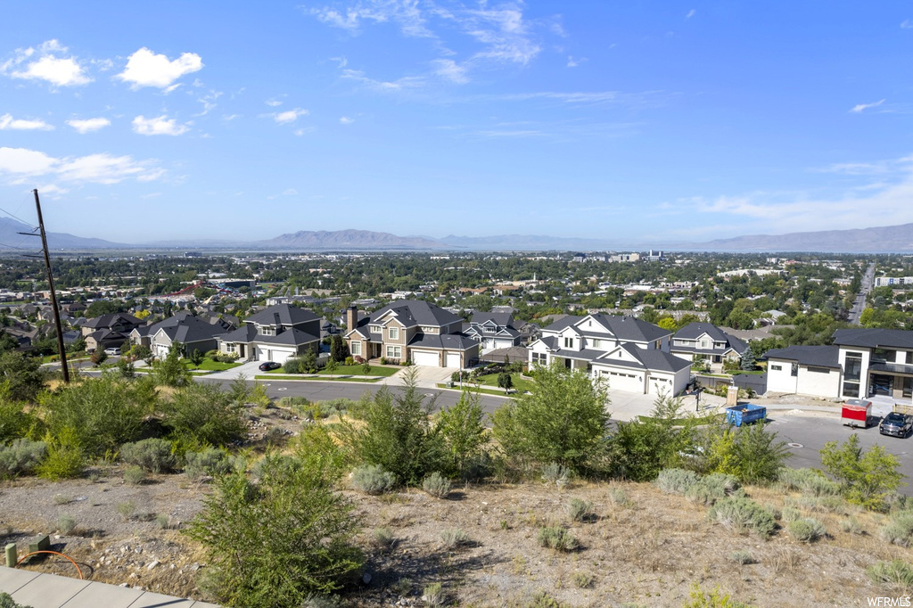 FOOTHILL PARK - Land