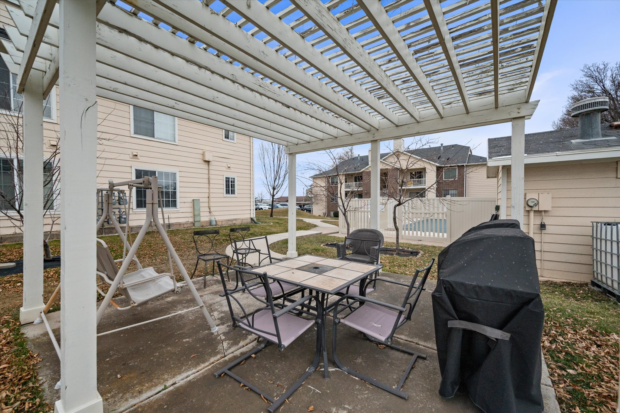 QUAIL LANE - Residential