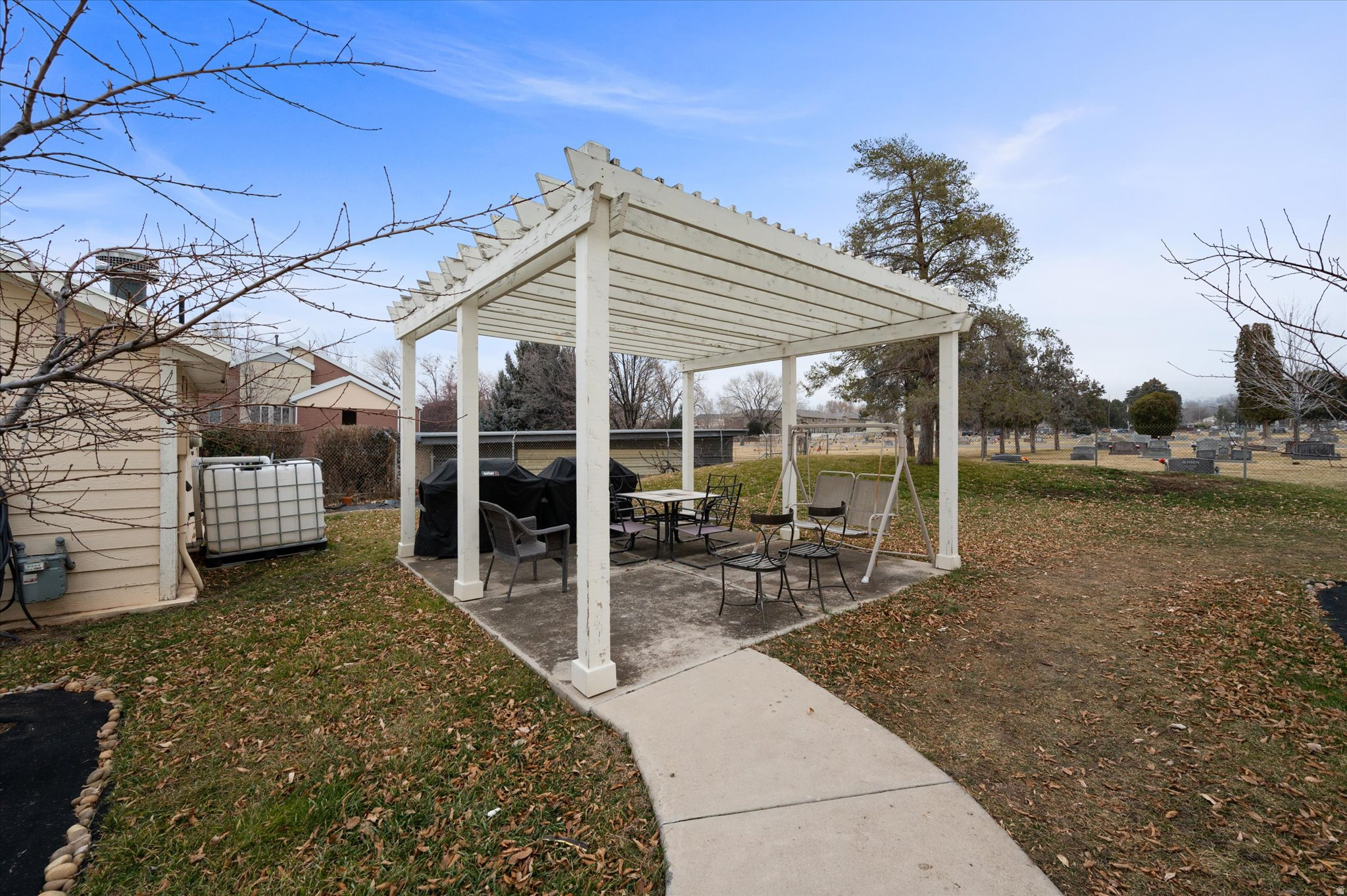 QUAIL LANE - Residential