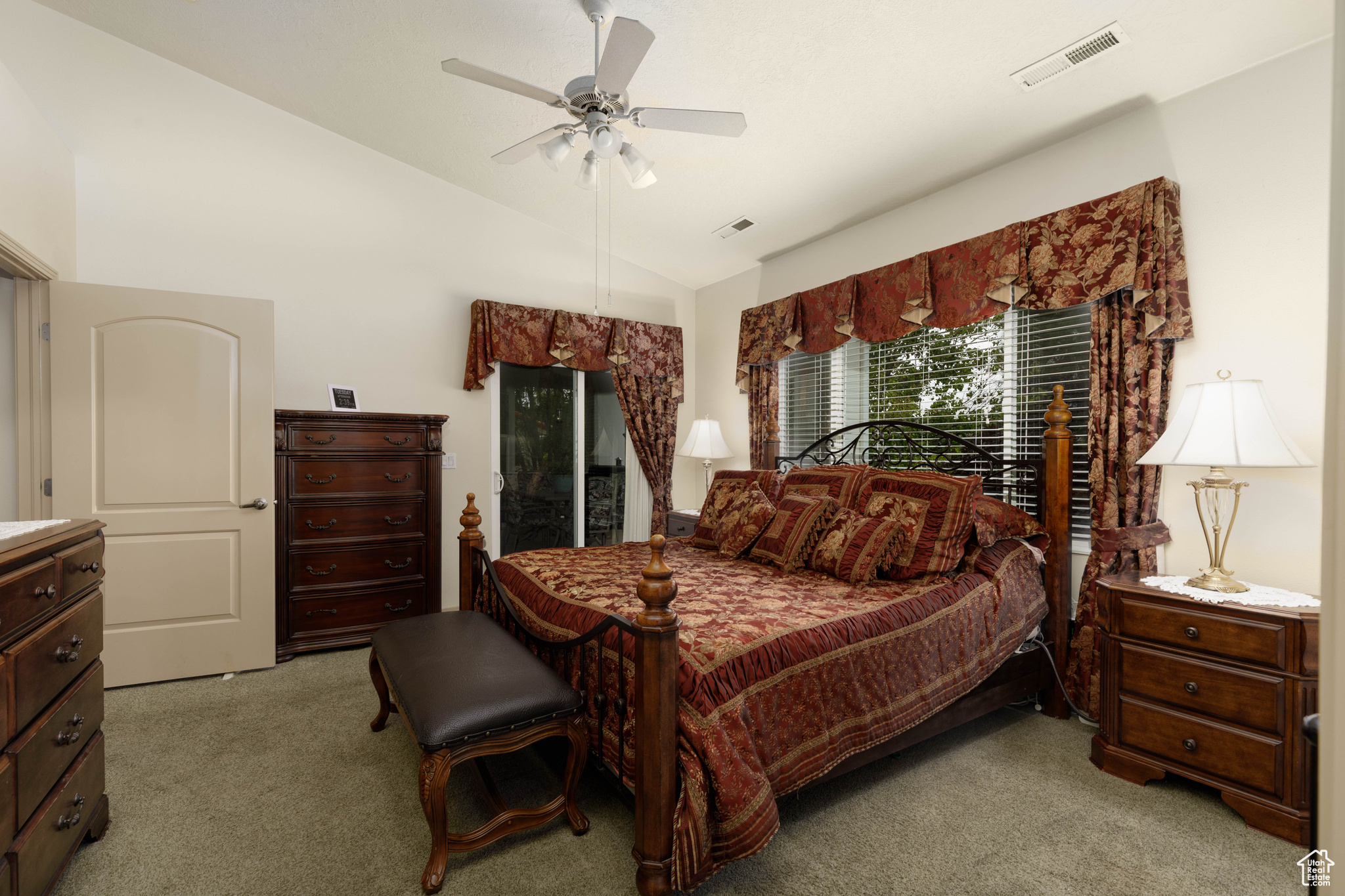 EMERALD SPRINGS - Residential