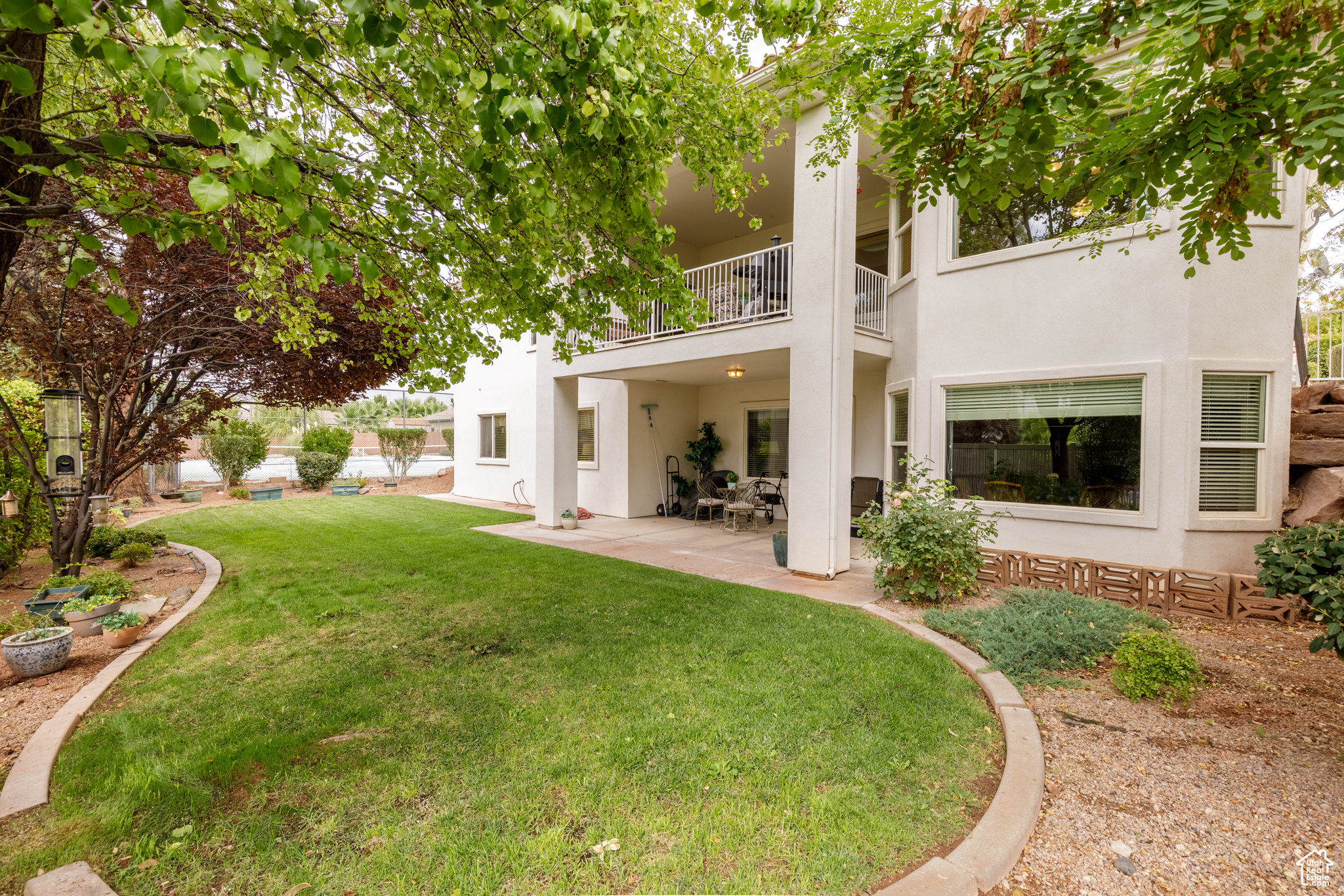 EMERALD SPRINGS - Residential