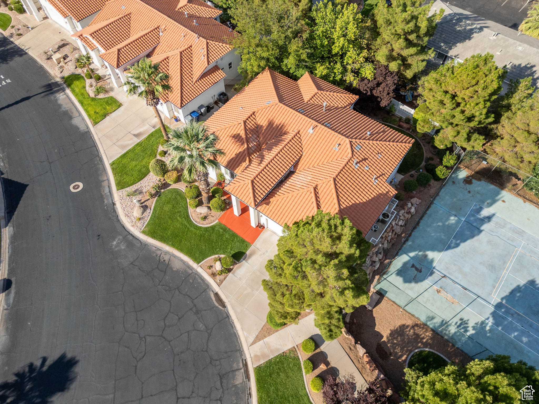 EMERALD SPRINGS - Residential