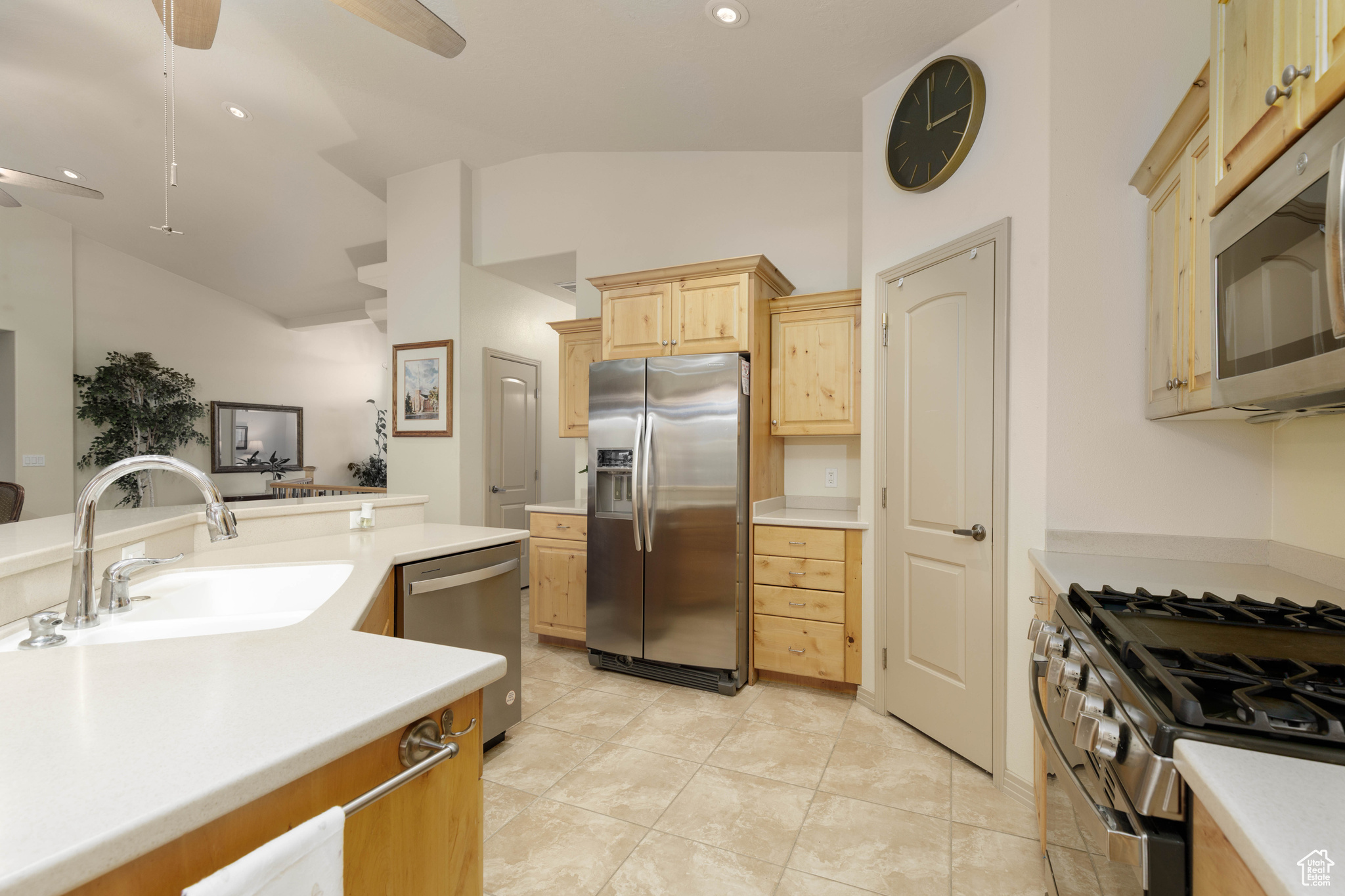 EMERALD SPRINGS - Residential