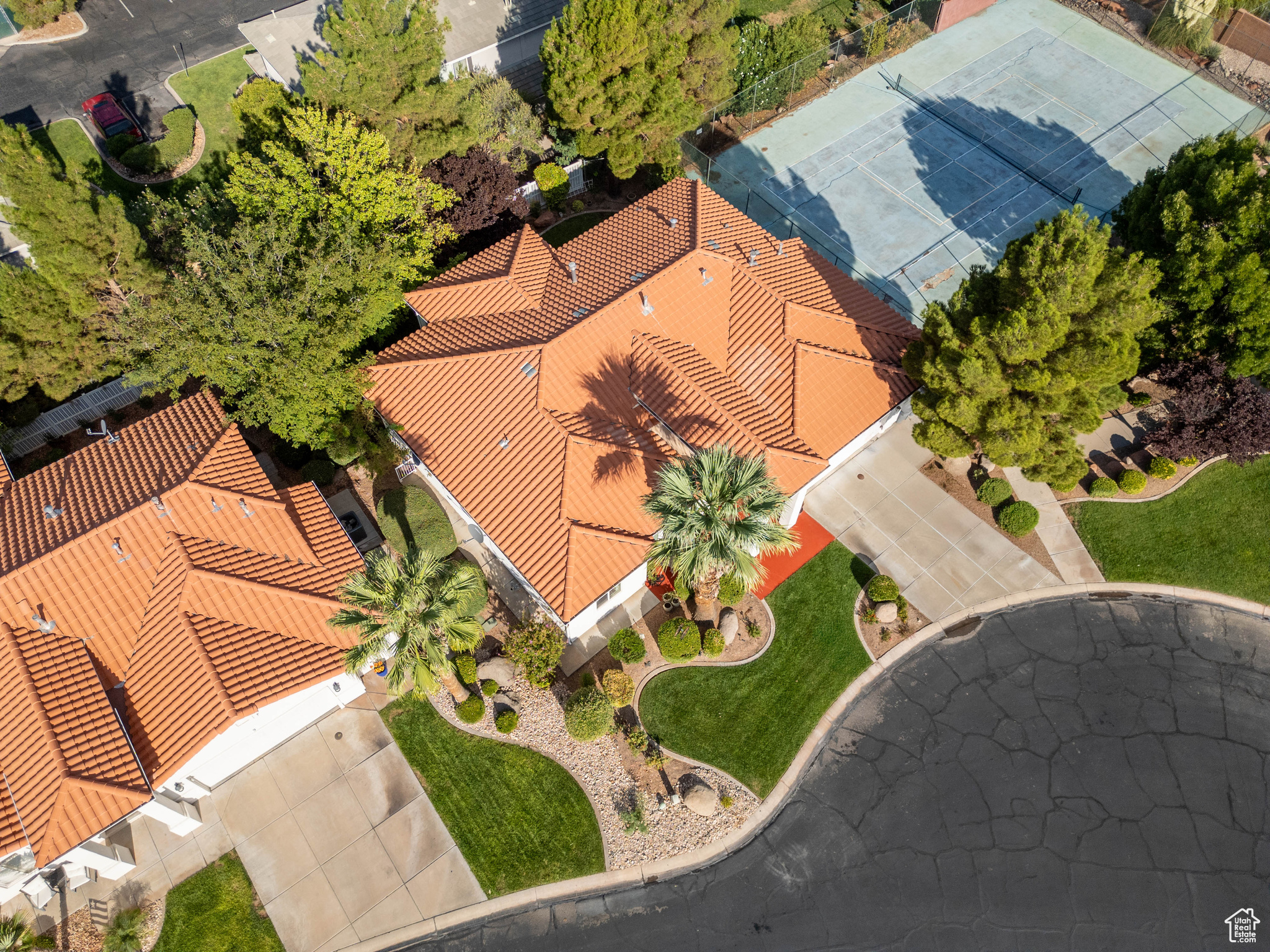 EMERALD SPRINGS - Residential