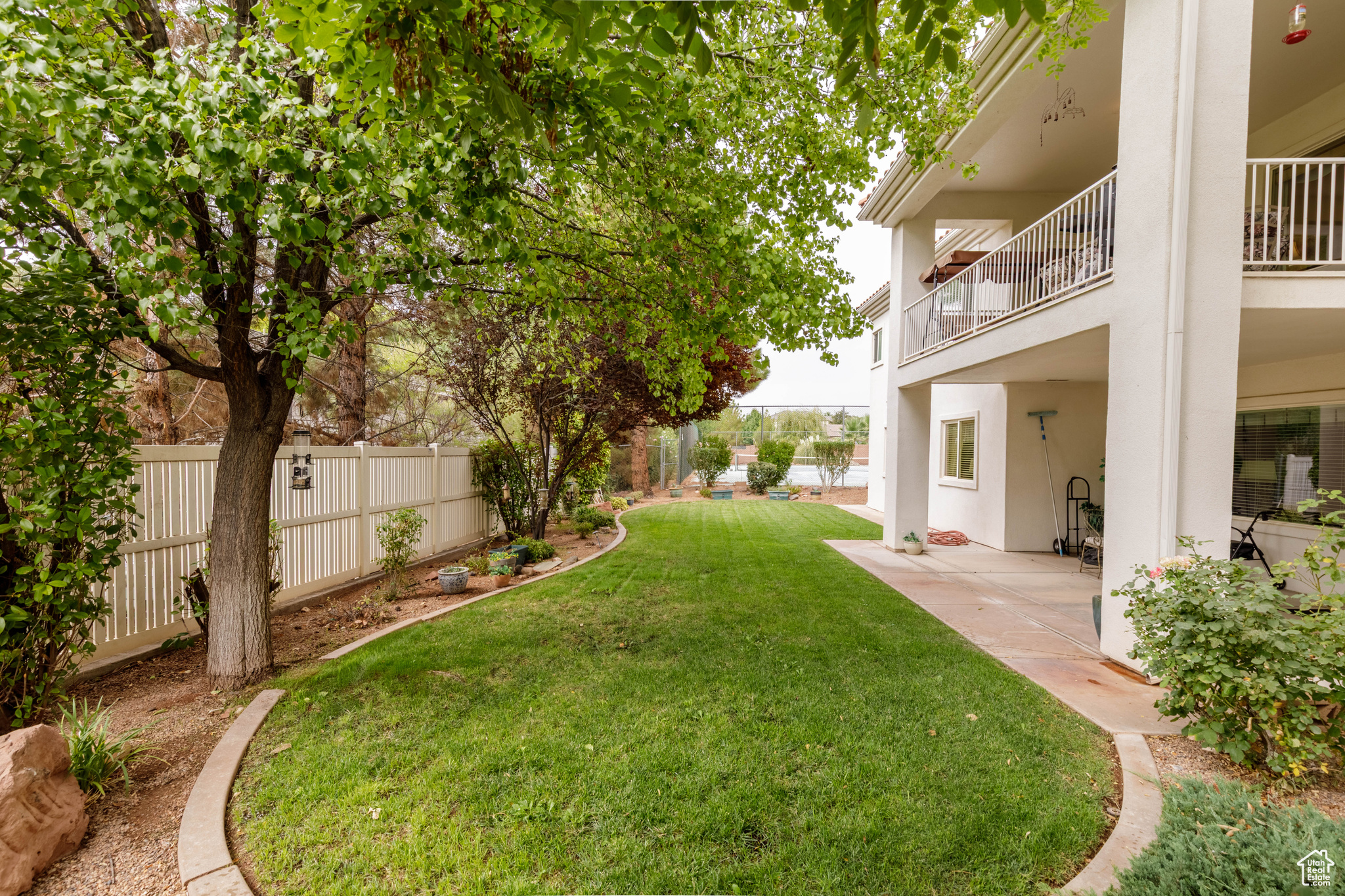 EMERALD SPRINGS - Residential