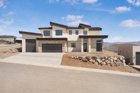 Homes For Sale - 1674 W 840<br/> Hurricane, UT 84737