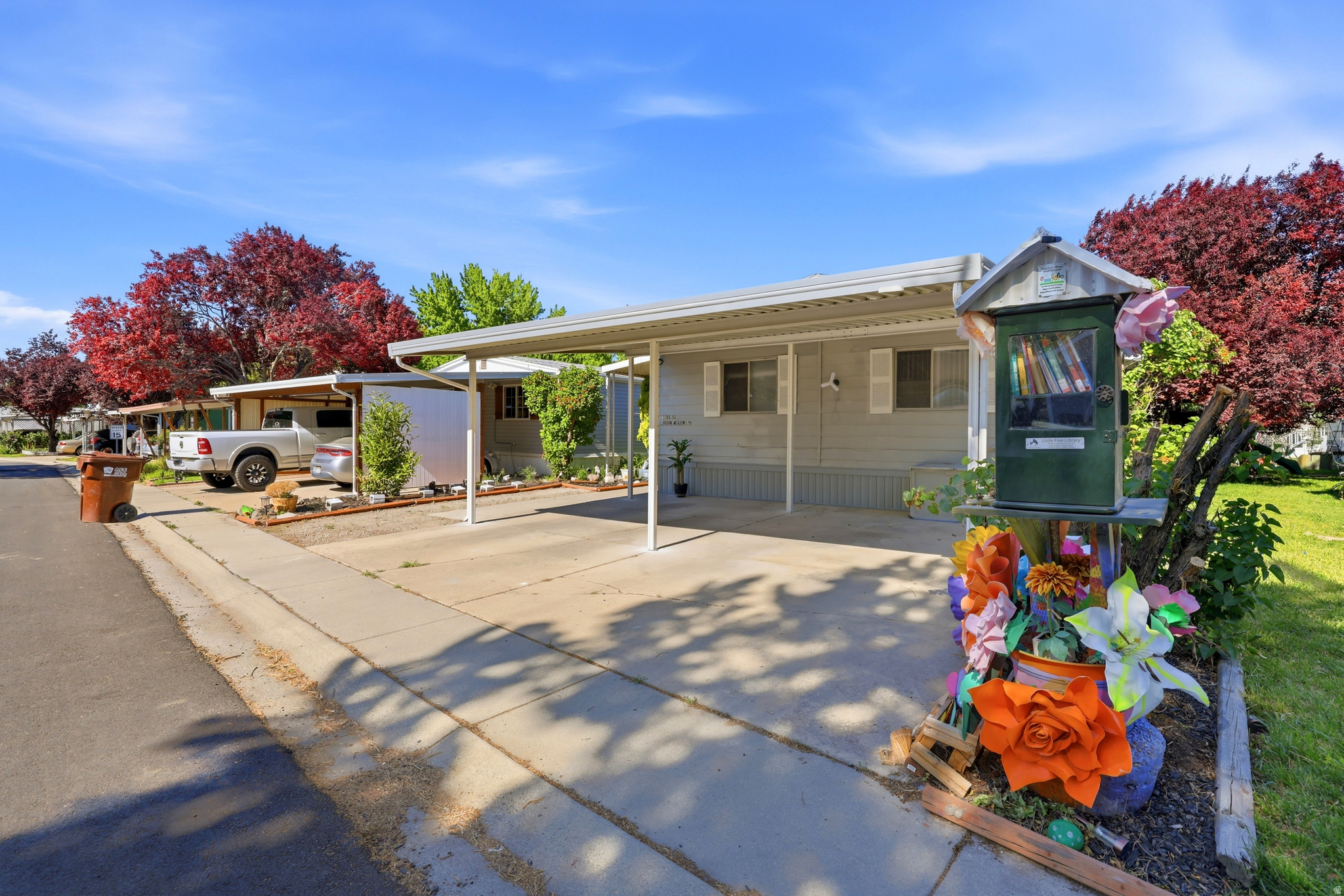CRESCENTWOOD VILLAGE - Residential