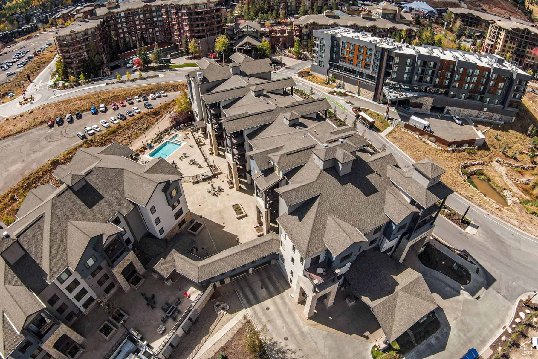 SILVERADO LODGE - Residential