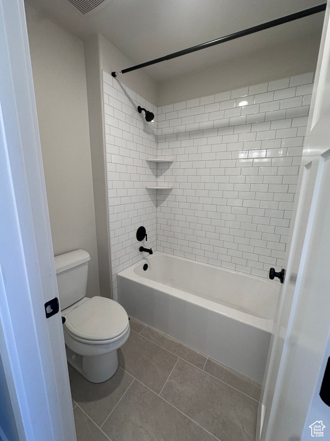 BINGHAM HEIGHTS - Residential