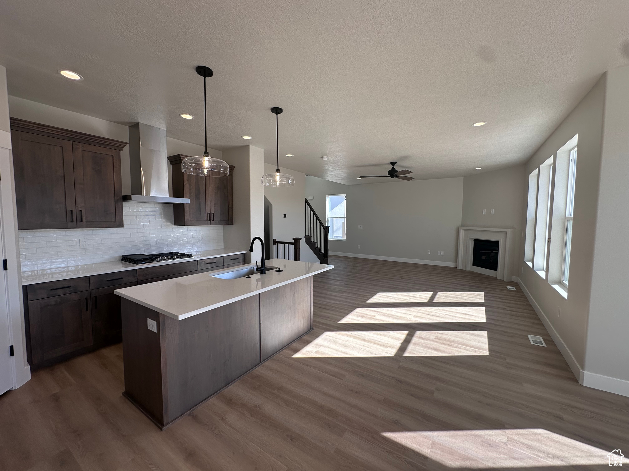 BINGHAM HEIGHTS - Residential