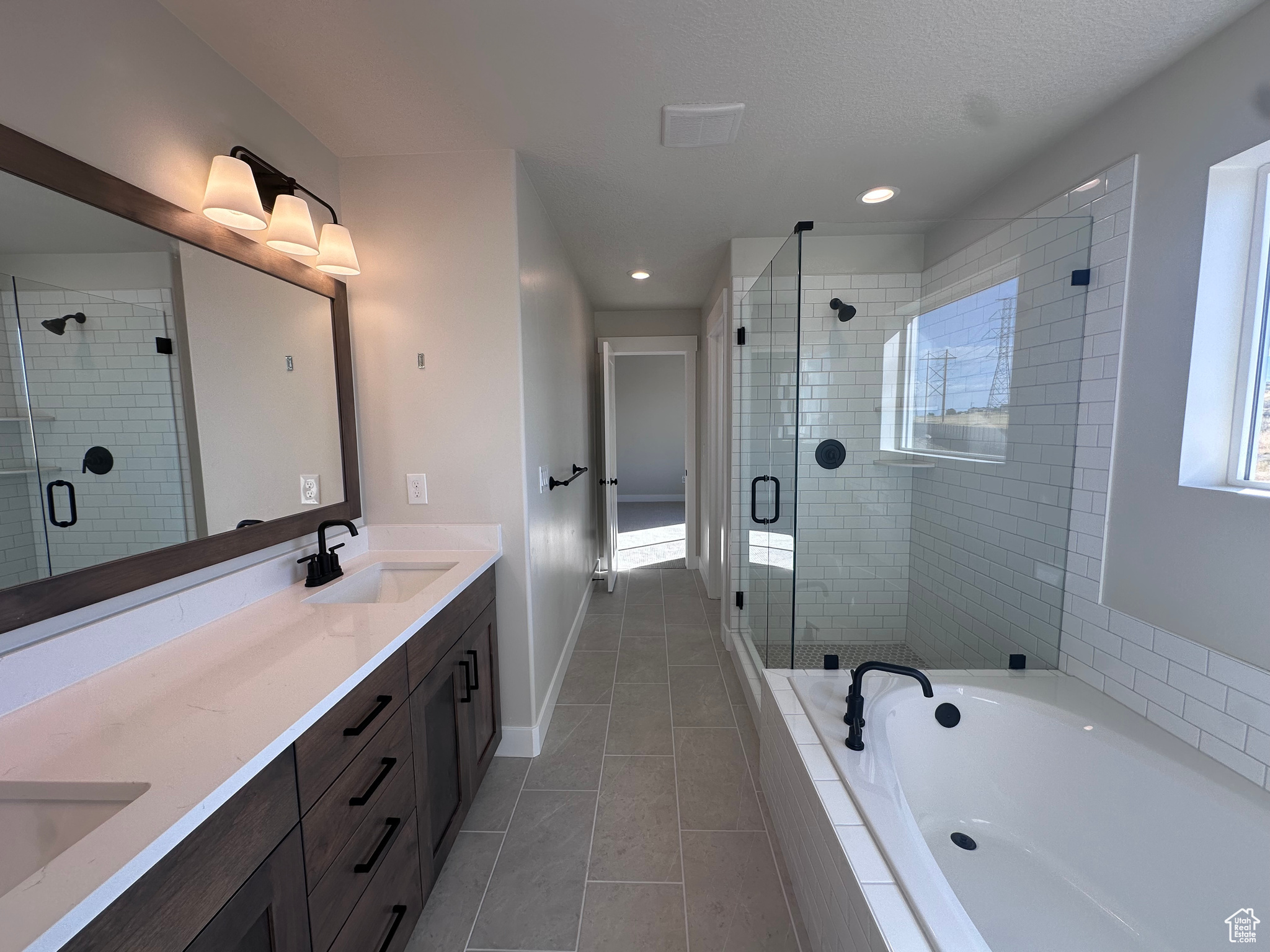 BINGHAM HEIGHTS - Residential