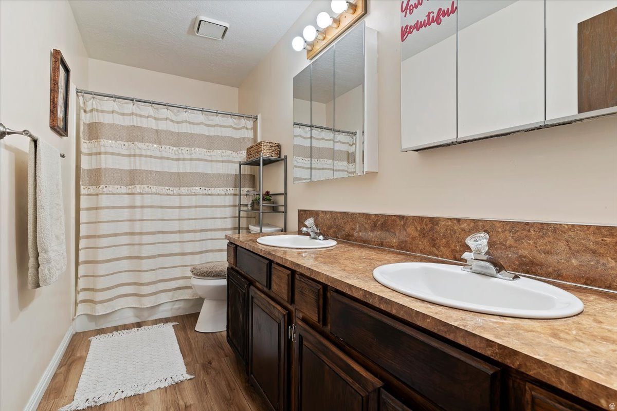 LINDON ESTATES - Residential