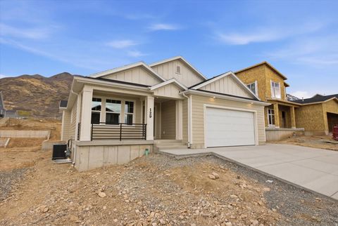 Photo of 129 S 940 E, Santaquin, UT 84655 (MLS # 2144707)