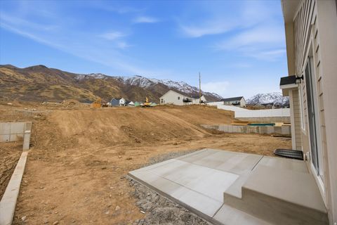 Tiny photo for 129 S 940 E, Santaquin, UT 84655 (MLS # 2144707)