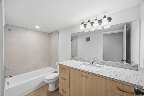 Tiny photo for 129 S 940 E, Santaquin, UT 84655 (MLS # 2144707)