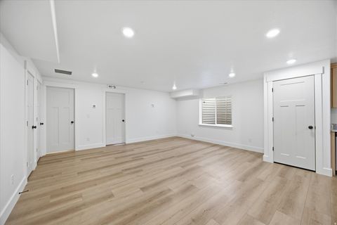 Tiny photo for 129 S 940 E, Santaquin, UT 84655 (MLS # 2144707)