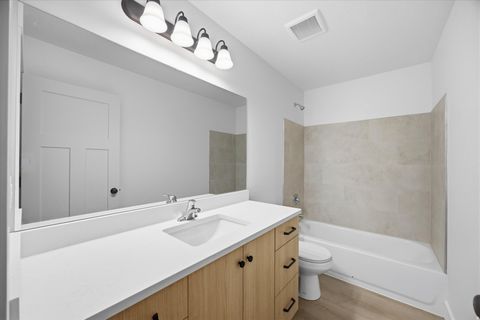 Tiny photo for 129 S 940 E, Santaquin, UT 84655 (MLS # 2144707)