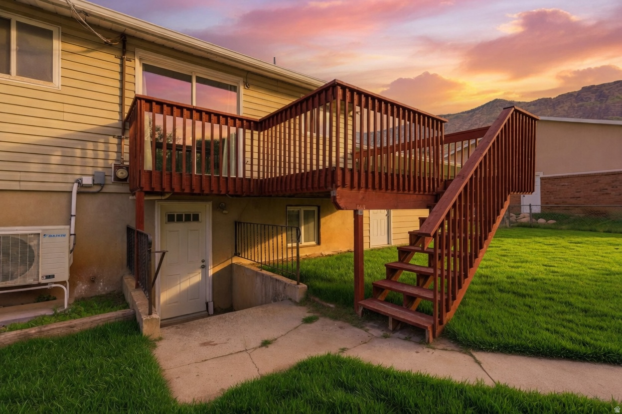 NORTHRIDGE - Residential