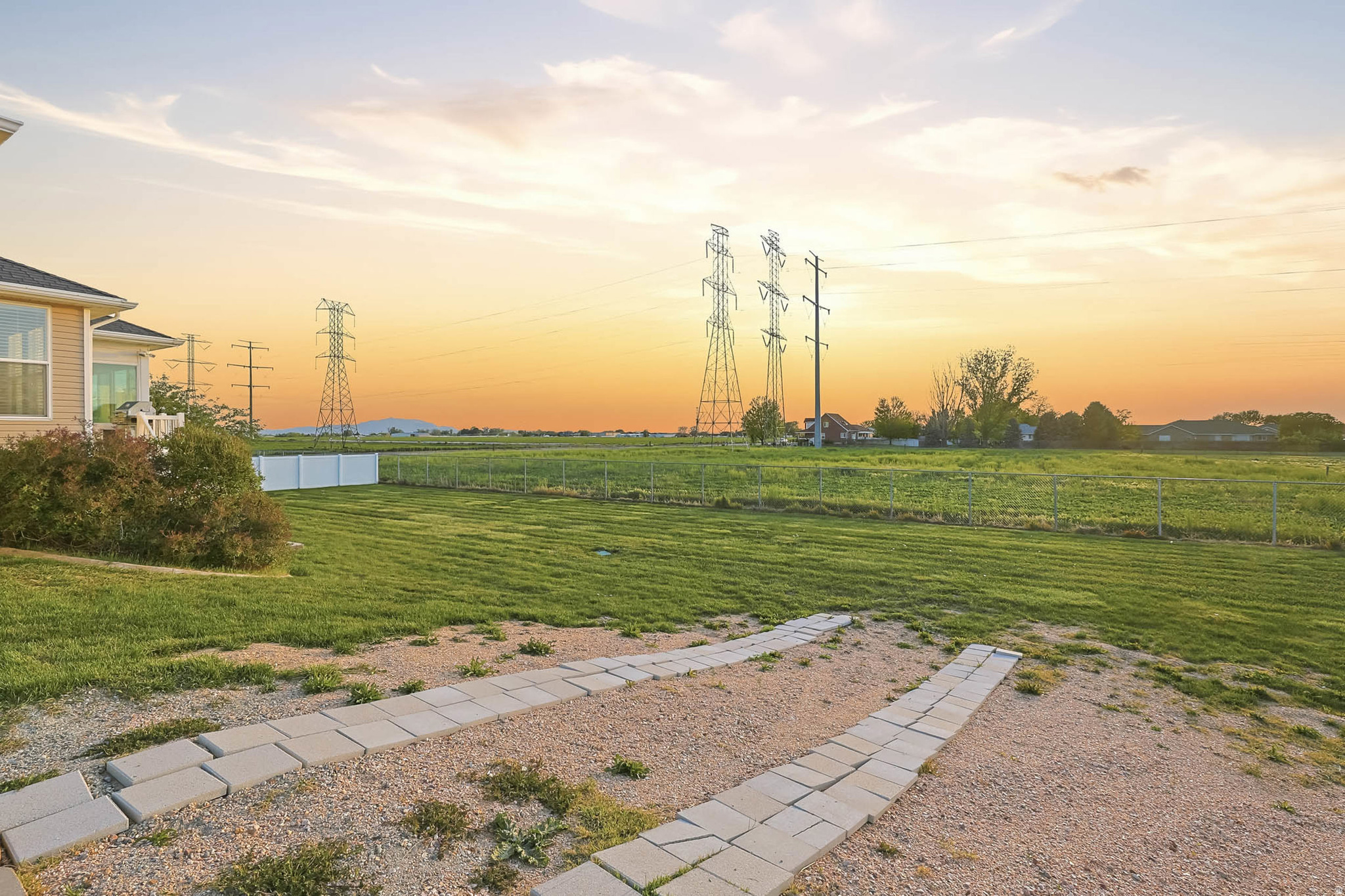 MEADOW GREEN - Residential