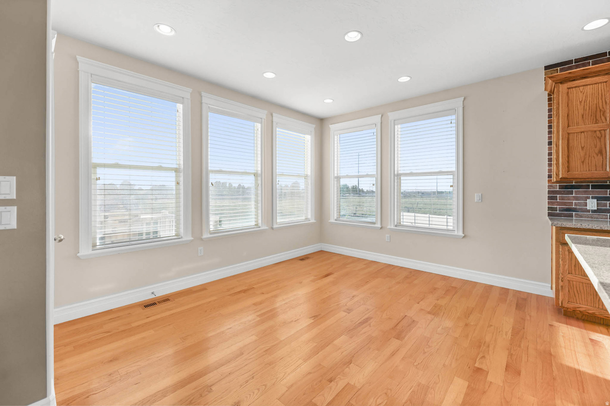 MEADOW GREEN - Residential