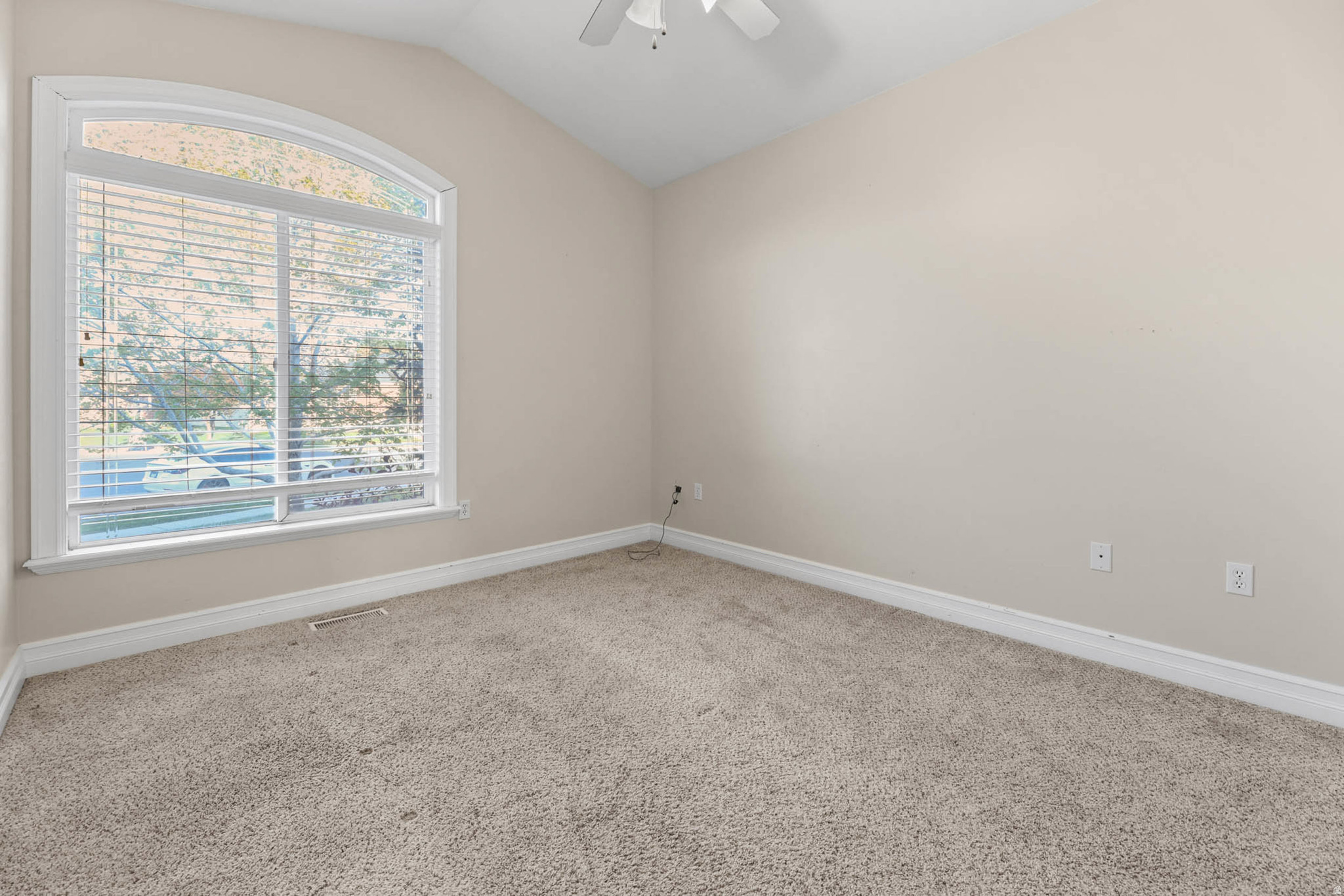 MEADOW GREEN - Residential