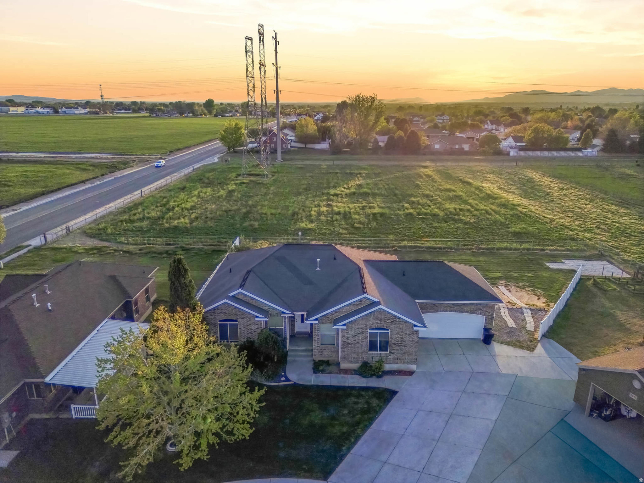 MEADOW GREEN - Residential