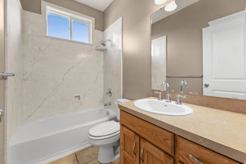 Tiny photo for 1333 N 1590 W, Clinton, UT 84015 (MLS # 2152933)