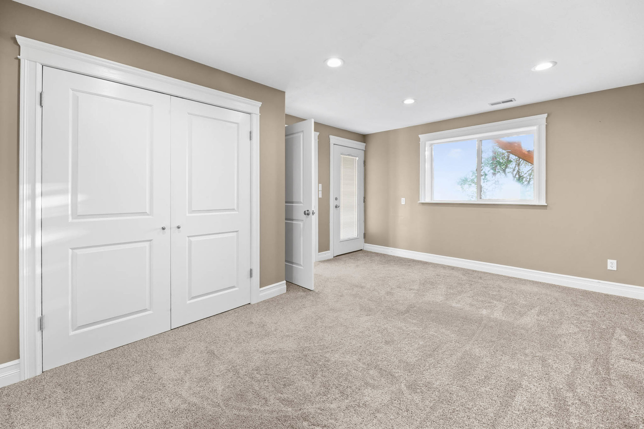 MEADOW GREEN - Residential