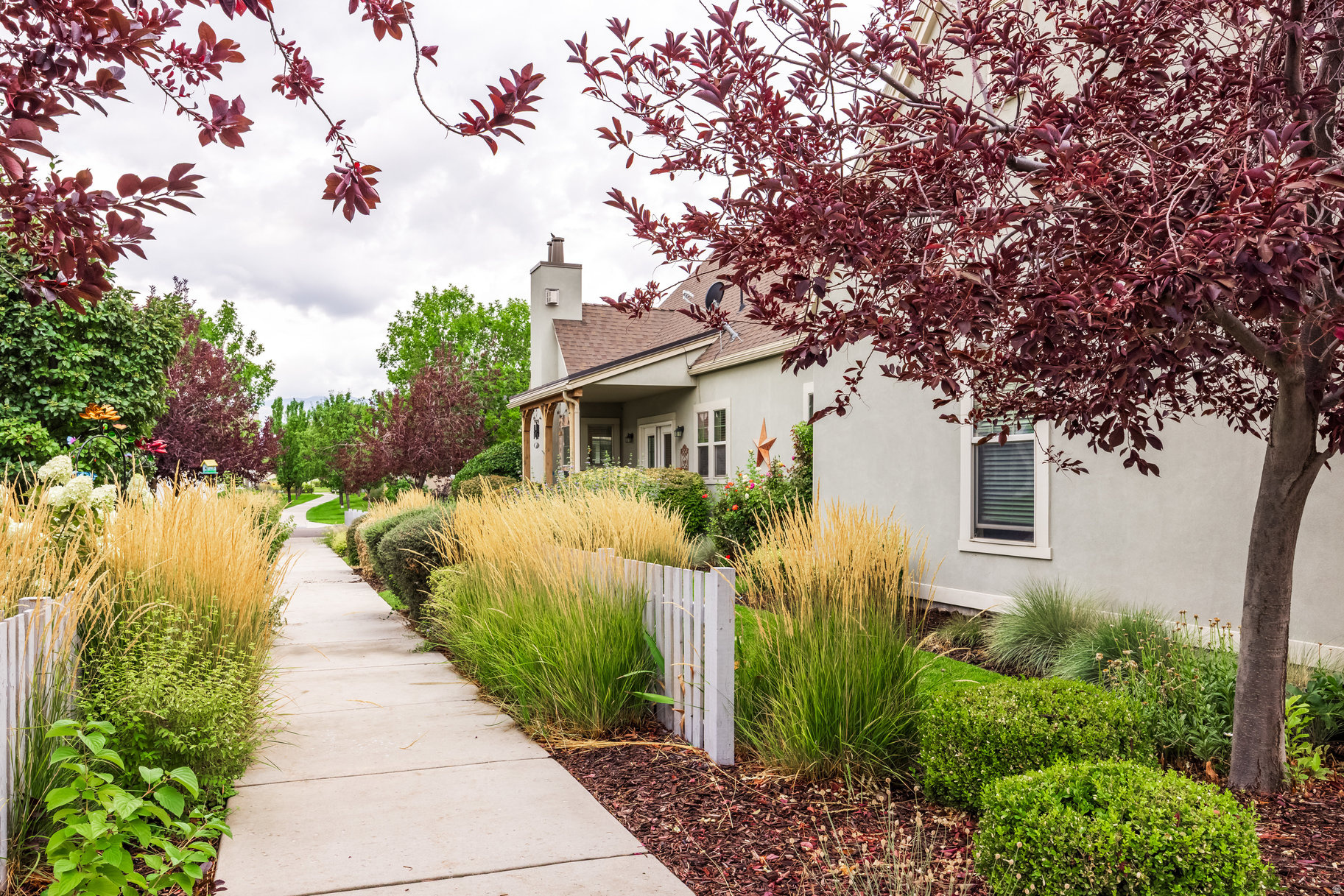DAYBREAK GARDEN PARK - Residential
