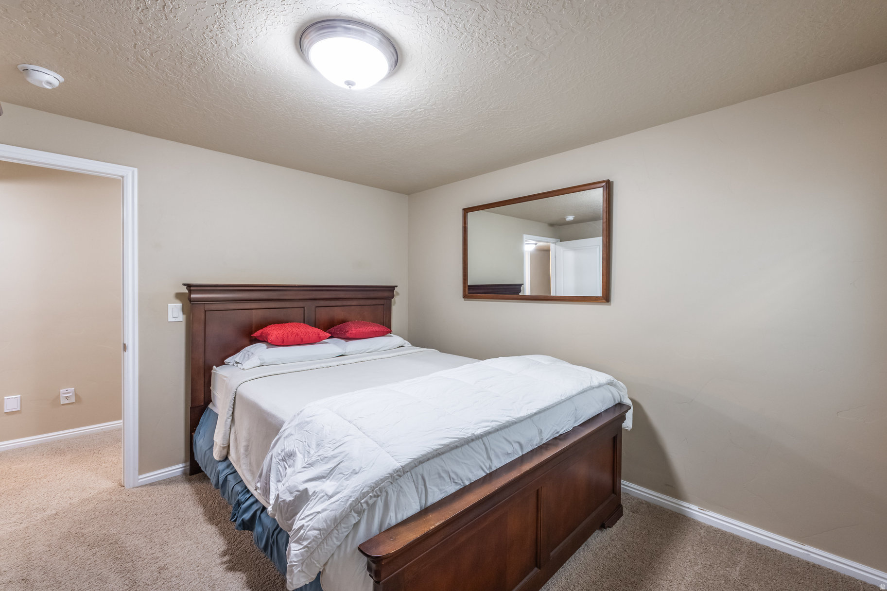 DAYBREAK GARDEN PARK - Residential