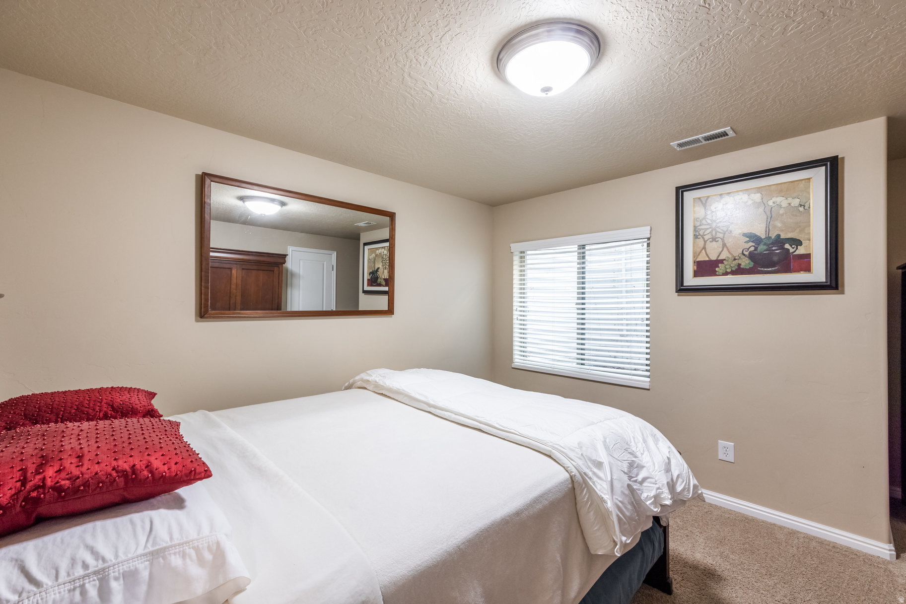 DAYBREAK GARDEN PARK - Residential