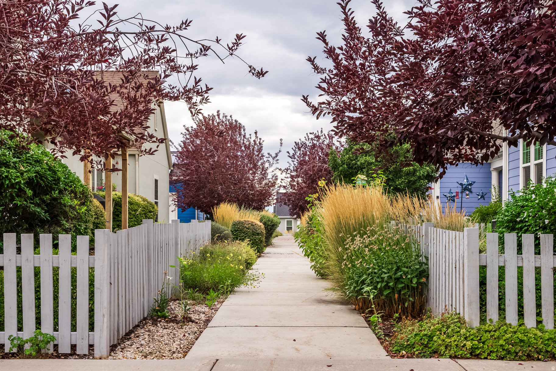 DAYBREAK GARDEN PARK - Residential