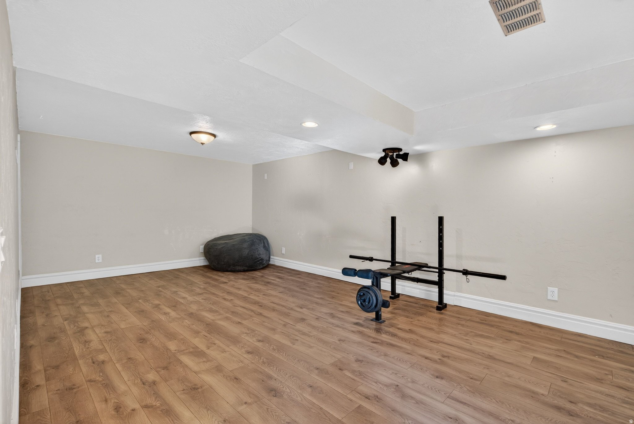 SWAN I - Residential