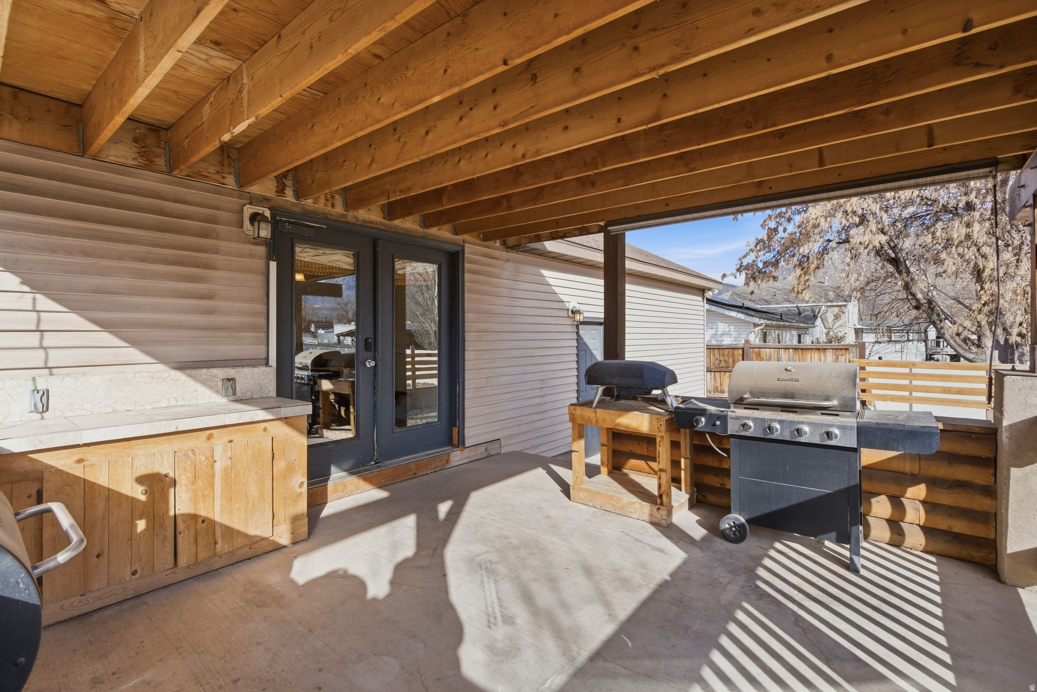 SWAN I - Residential