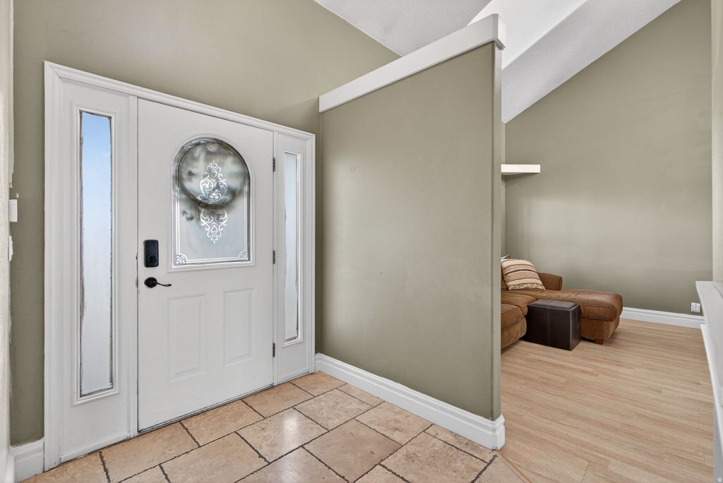 Photo of 42 E 400 N, Santaquin, UT 84655 (MLS # 2135873)