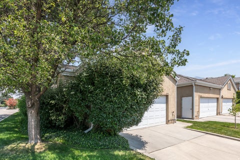 Tiny photo for 2374 E SUMMERSPRING LN, Salt Lake City, UT 84124 (MLS # 2167370)