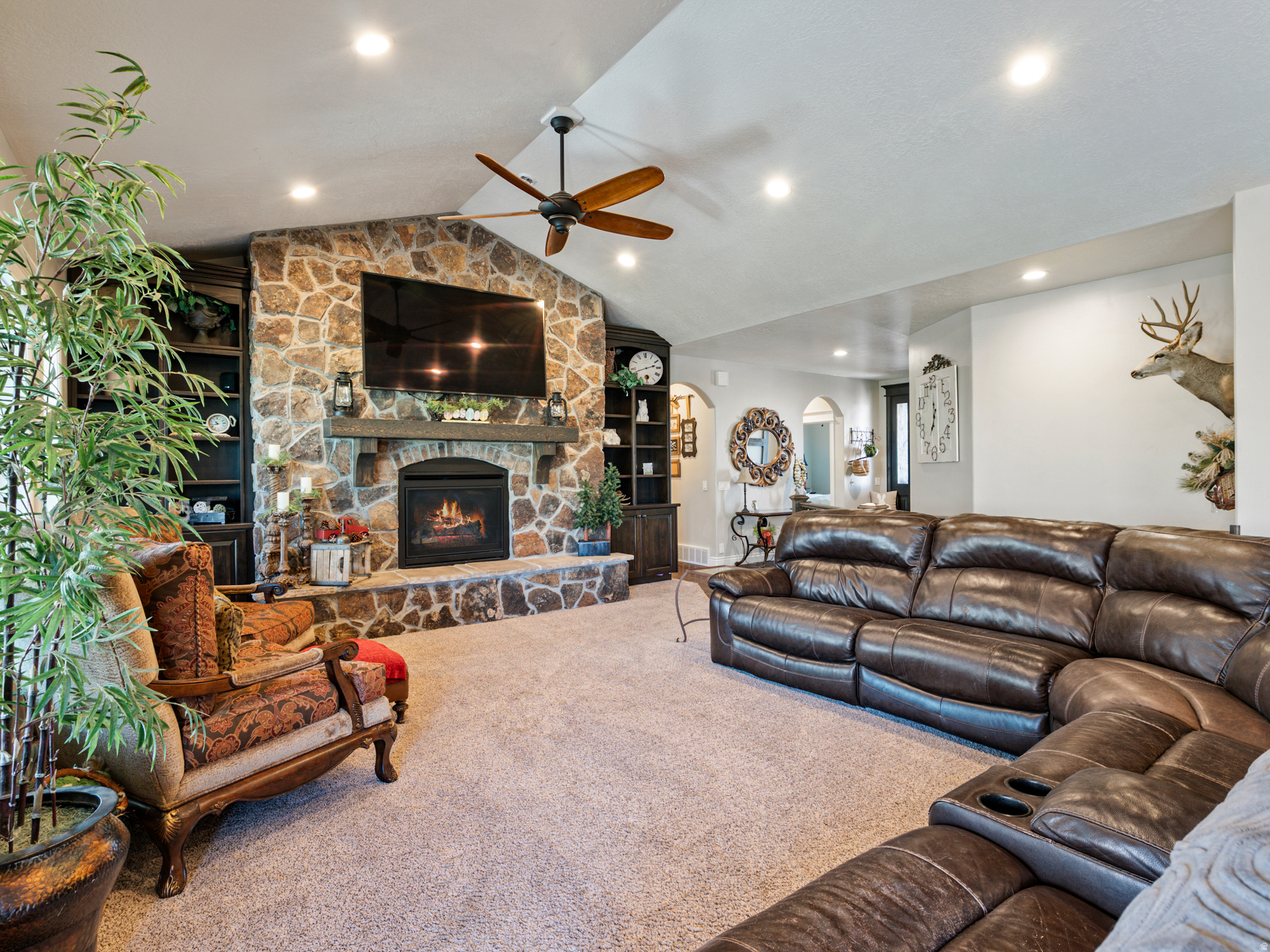 BROOKFIELD ESTATES - Residential