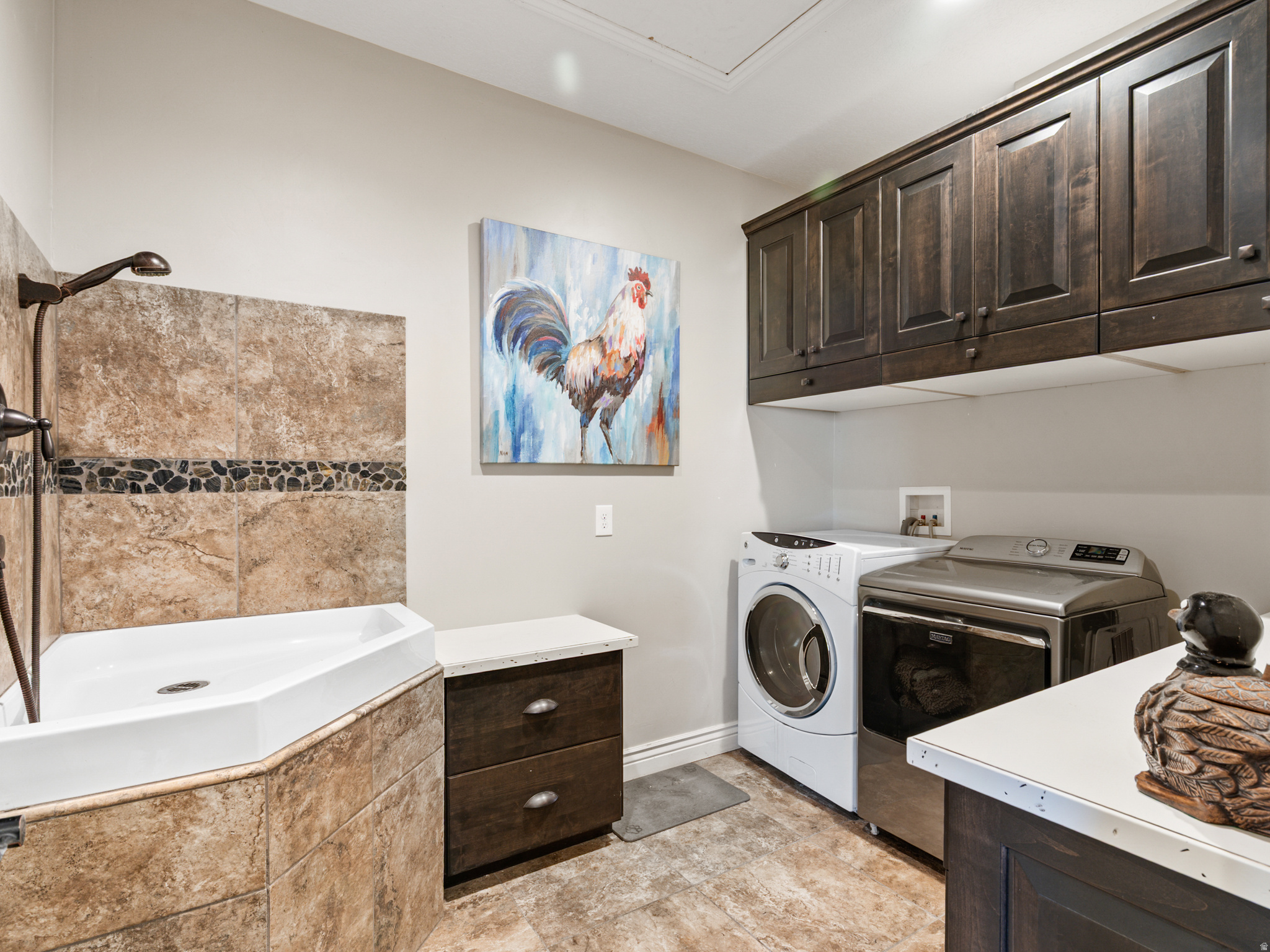 BROOKFIELD ESTATES - Residential