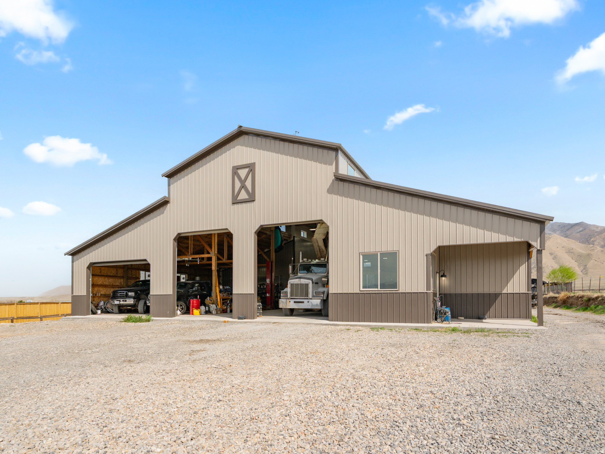 BROOKFIELD ESTATES - Residential