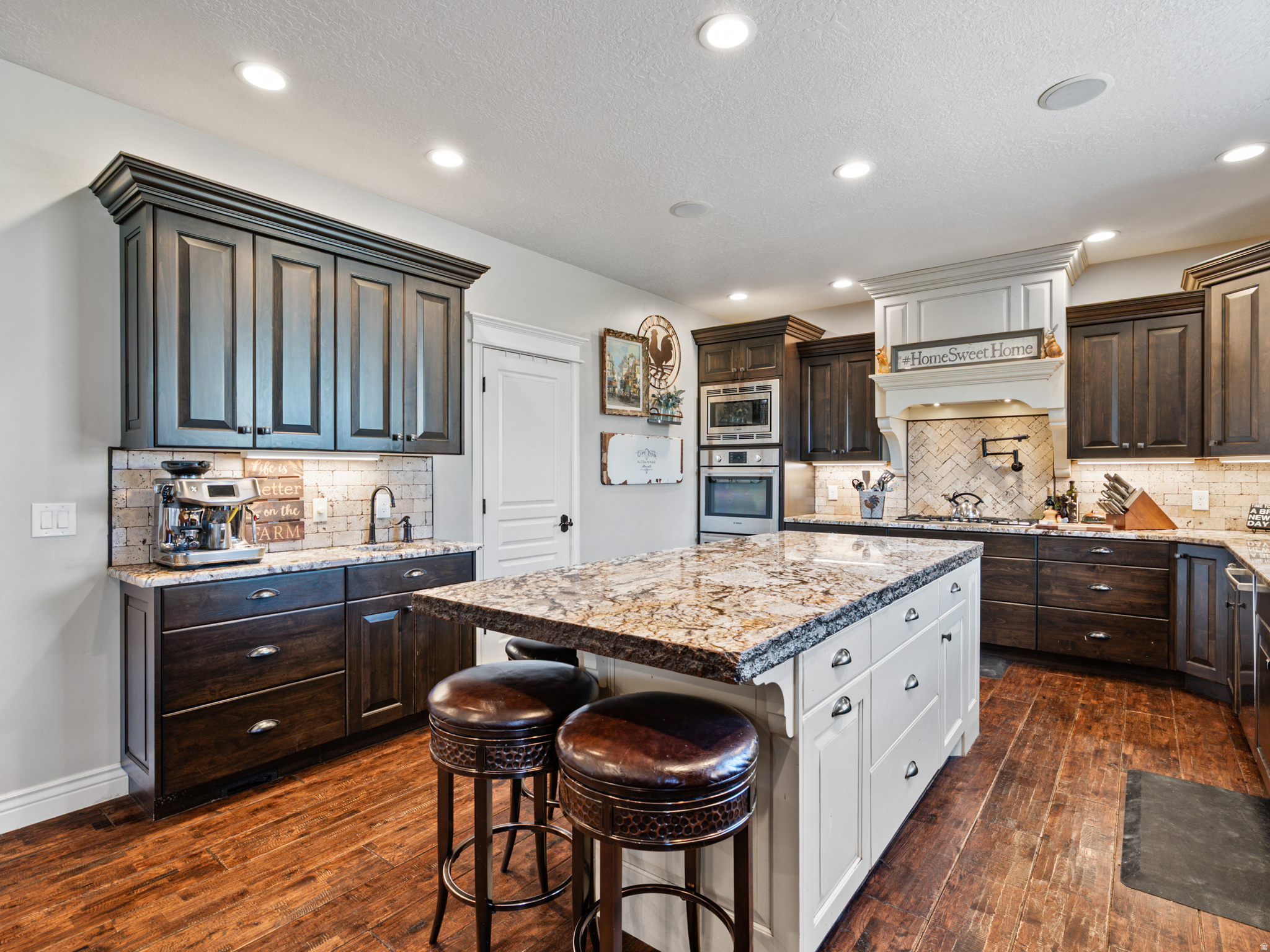 BROOKFIELD ESTATES - Residential