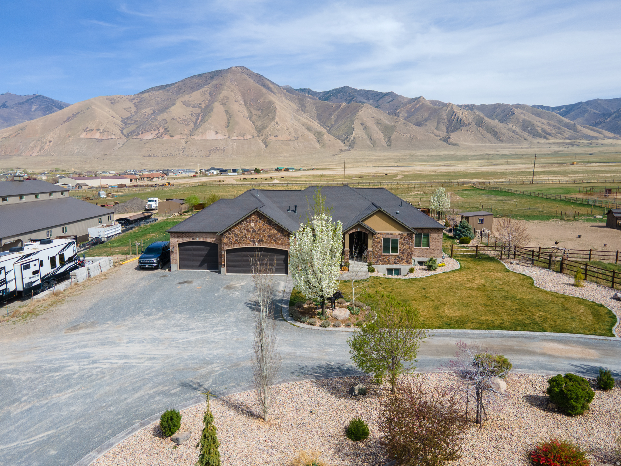 BROOKFIELD ESTATES - Residential