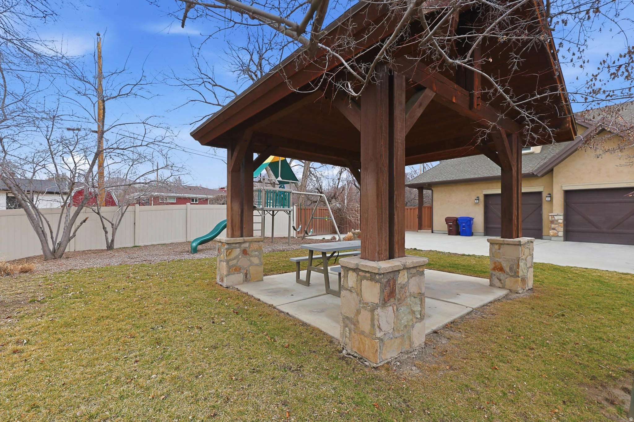 COTTONWOOD MEADOWS - Residential