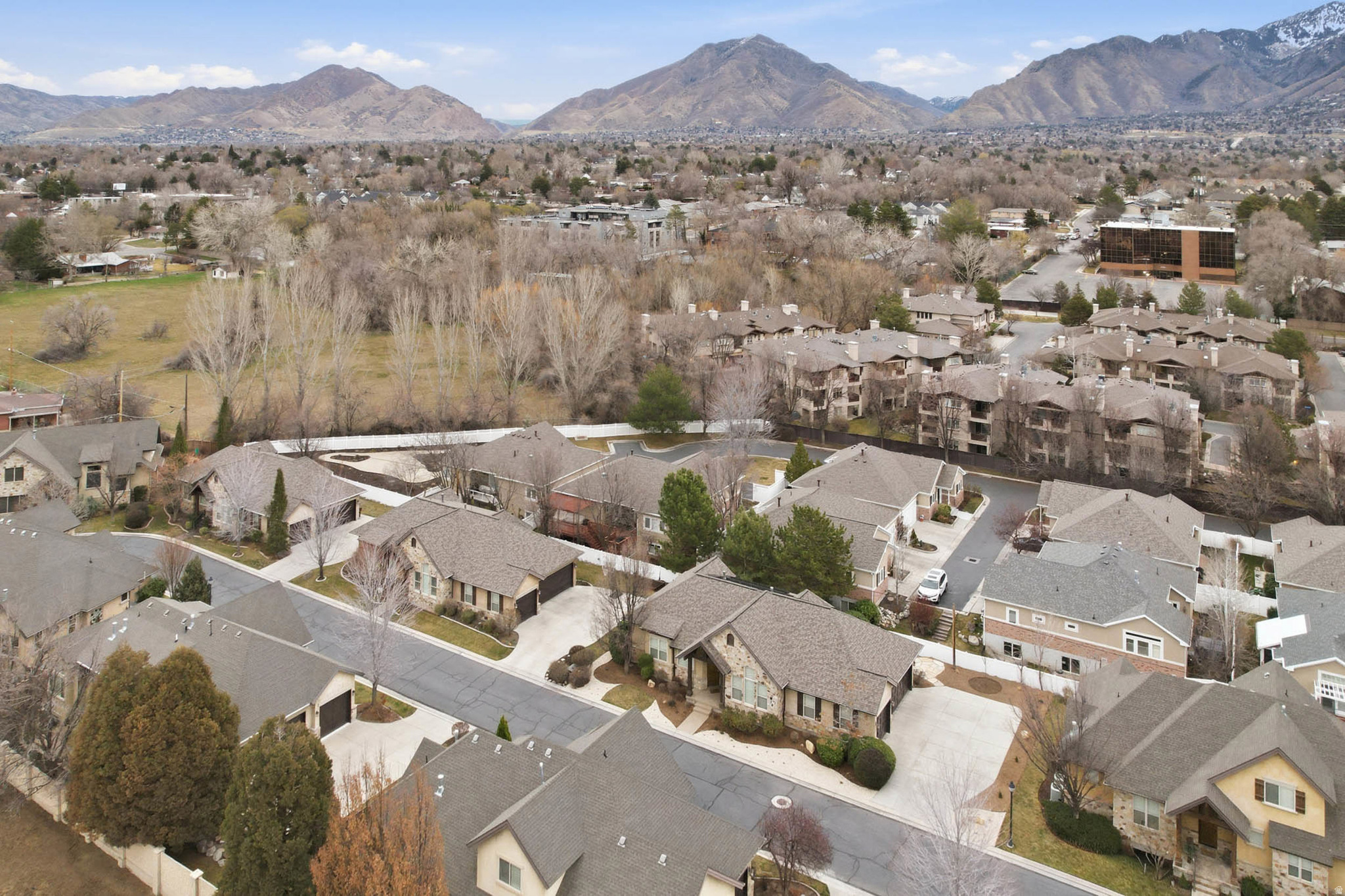 COTTONWOOD MEADOWS - Residential